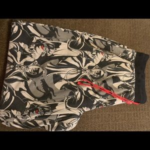 Disney Villains Womens Joggers Size XL